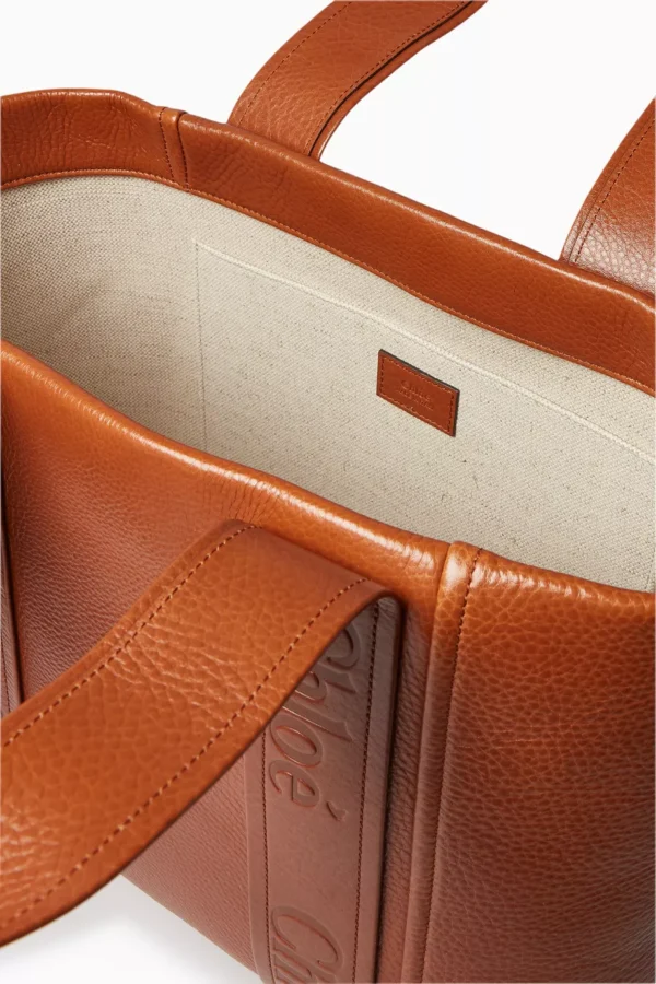 UB FASHION Chloé Woody Tote Bag in Calfskin Leather